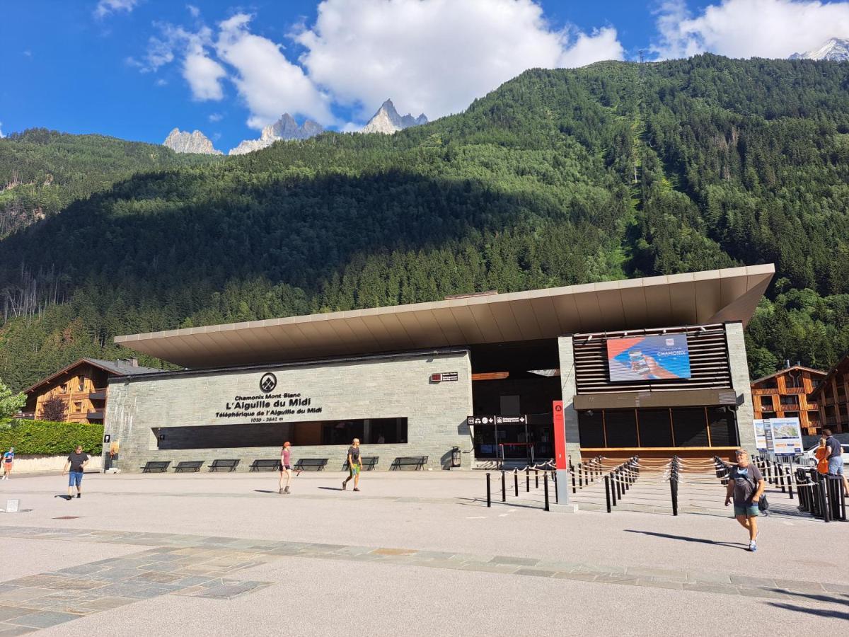 Vue Magique En Hypercentre Avec Parking Privatif Chamonix Exterior foto