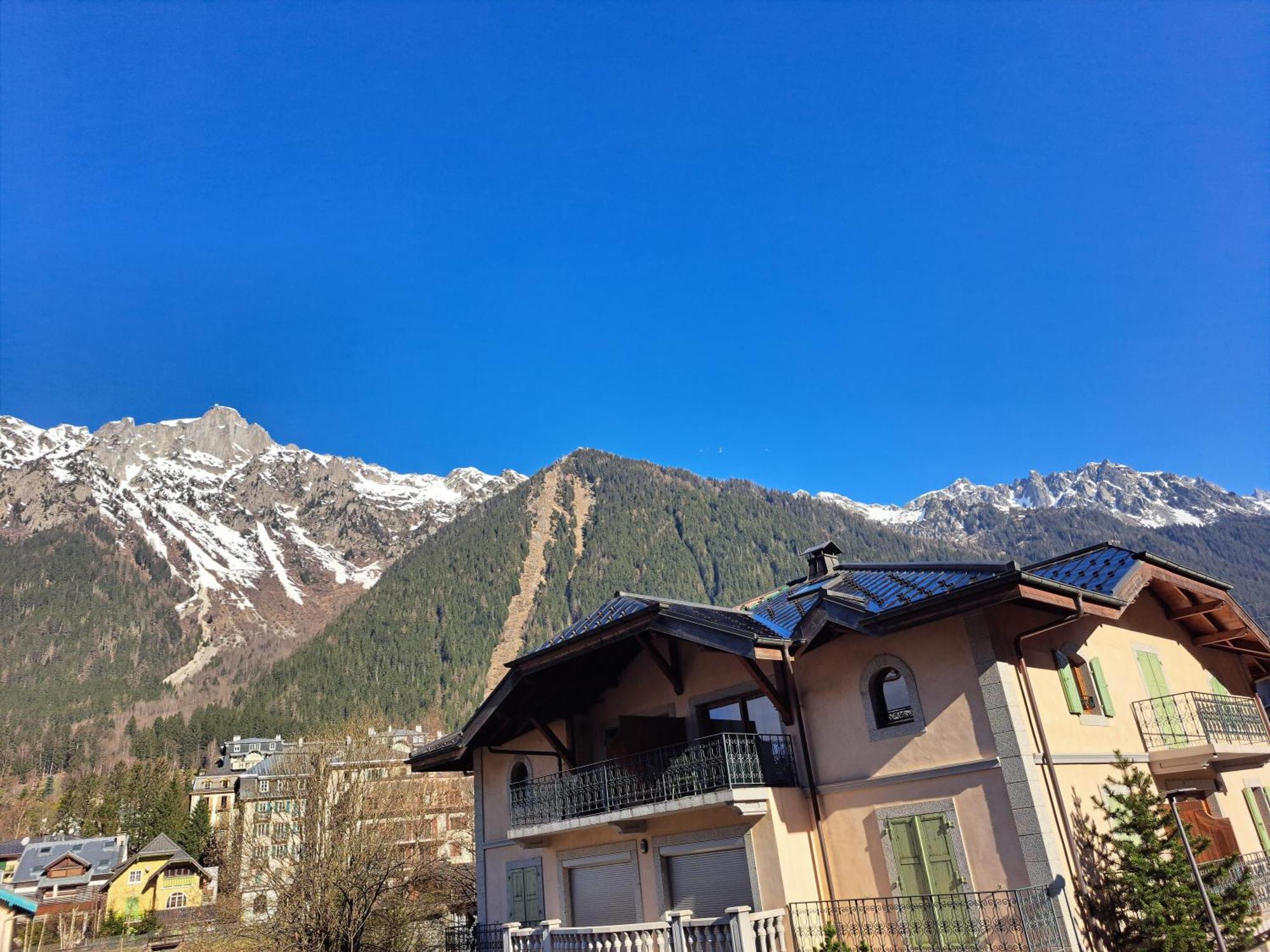 Vue Magique En Hypercentre Avec Parking Privatif Chamonix Exterior foto